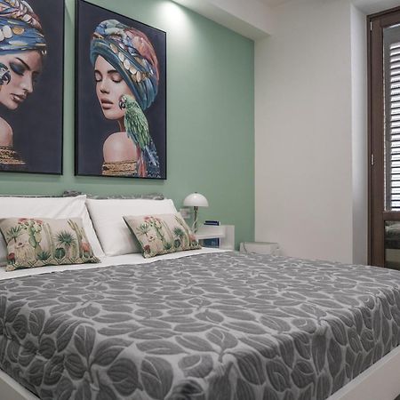 Casa Azzurra Rooms E Apartment Terrasini Luaran gambar